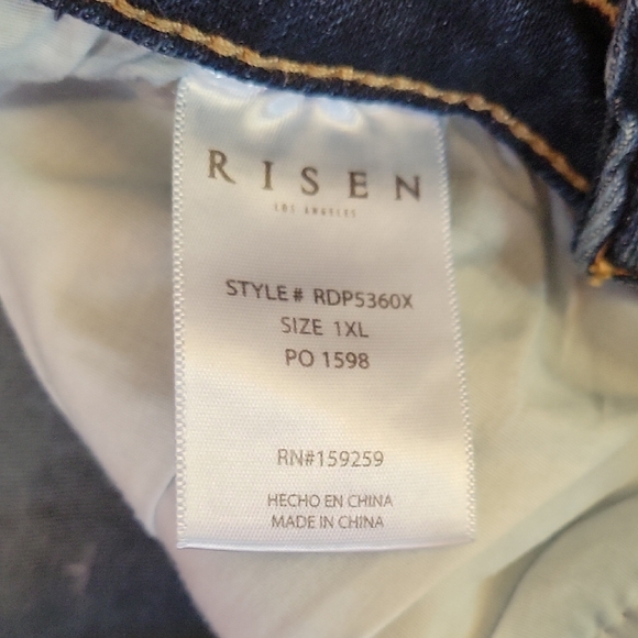 Risen ASYMMETRICAL Straight Leg Dark Blur Demin Jeans Size 1XL - Picture 3 of 12